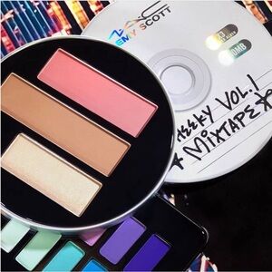 MAC Cosmetics Jeremy Scott Cheeky Vol. 1 Mixtape Blush Palette